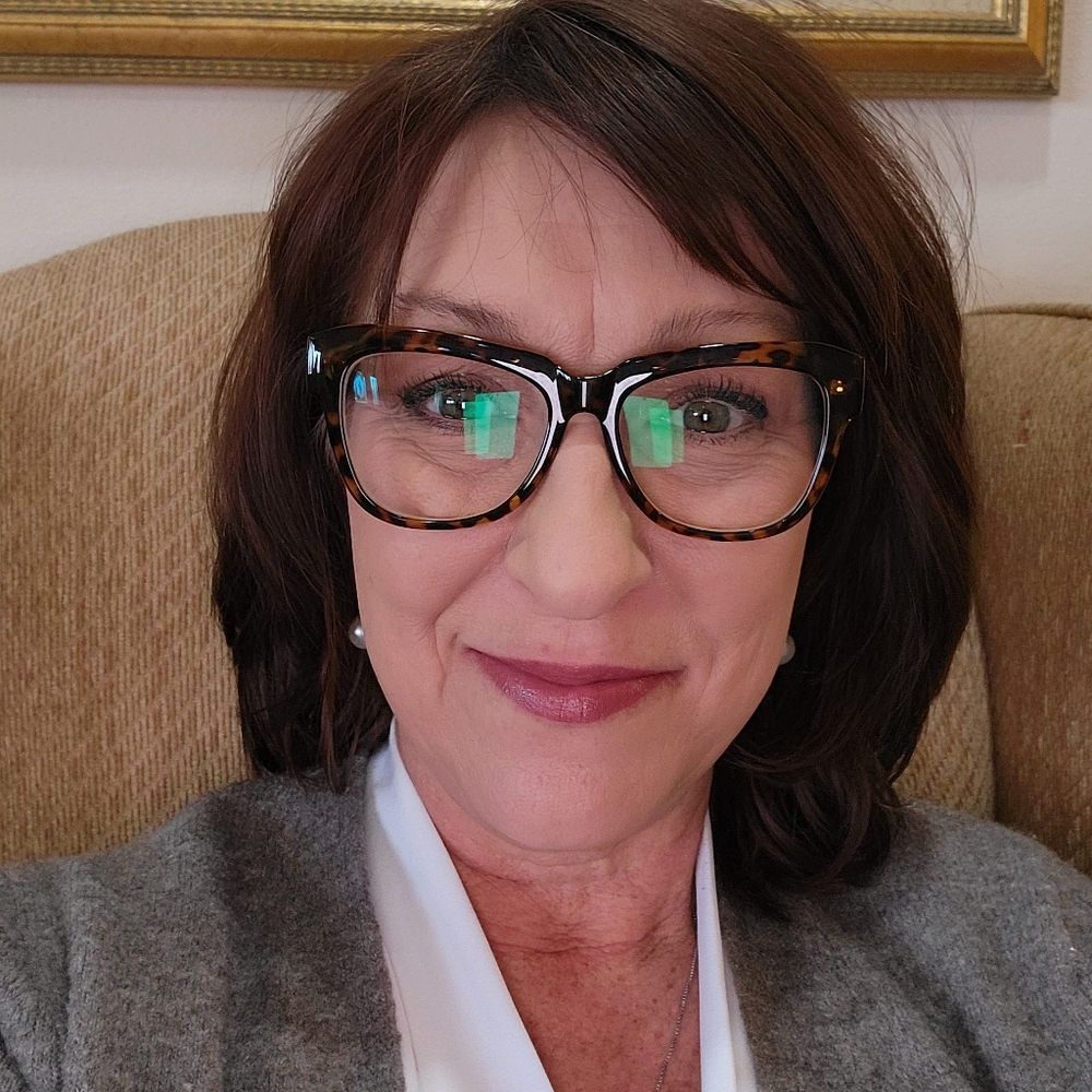 Meet your Posher, Valerie